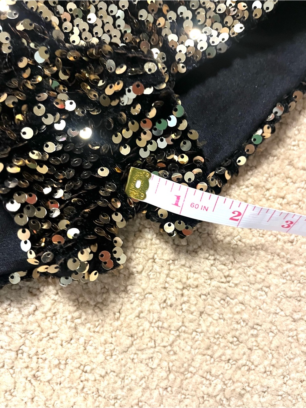 Charlotte Russe Gold Sequin Shorts Stretchy Waistband Women’s Size M - Picture 7 of 7